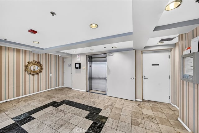 11124 Burbank Boulevard 108, North Hollywood, CA 91601 — photo 41 of 46