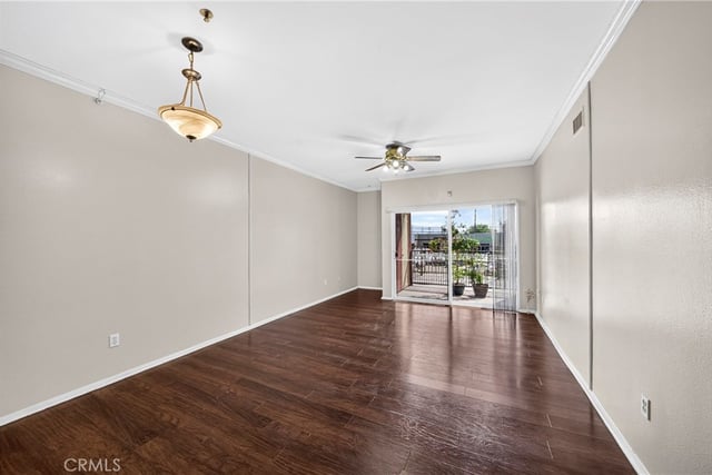 11124 Burbank Boulevard 108, North Hollywood, CA 91601 — photo 7 of 46