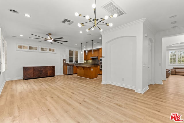 9108 S Heritage Way, Inglewood, CA 90305 — photo 13 of 30