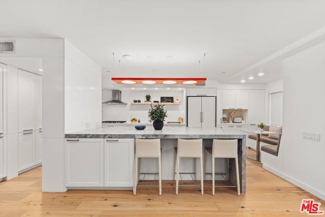 1133 5th Street 204, Santa Monica, CA 90403 — photo 7 of 23