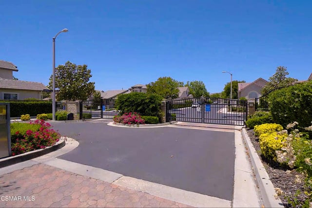 2043 Tulip Avenue, Simi Valley, CA 93063 — photo 37 of 39