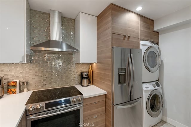 21 7th Place 510, Long Beach, CA 90802 — photo 9 of 48