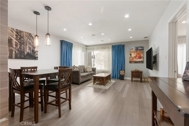 21 7th Place 510, Long Beach, CA 90802 — photo 21 of 48