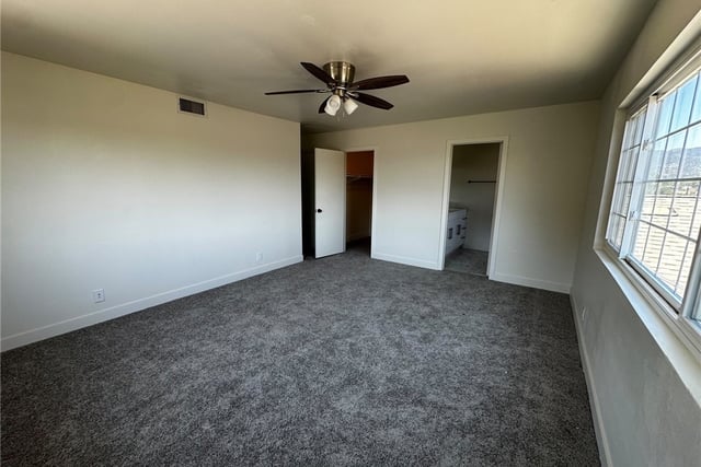 15156 Mcintyre Street, Sylmar, CA 91342 — photo 10 of 32