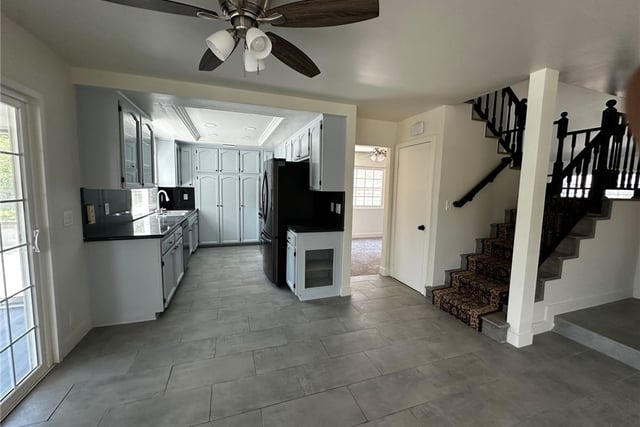 15156 Mcintyre Street, Sylmar, CA 91342 — photo 3 of 32
