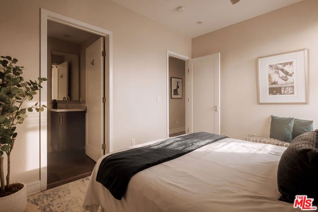 1400 N Fuller Avenue 16, Los Angeles, CA 90046 — photo 17 of 32