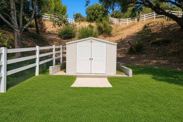 15604 Saddleback, Canyon Country, CA 91387 — photo 49 of 51