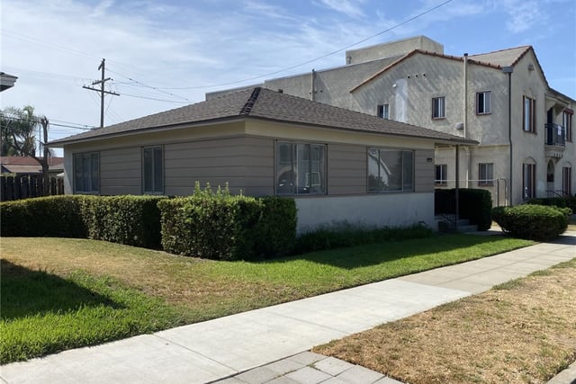 1024 Leonard Avenue, Los Angeles, CA 90022 — photo 26 of 28