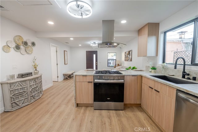 3117 N Main, Los Angeles, CA 90031 — photo 7 of 31