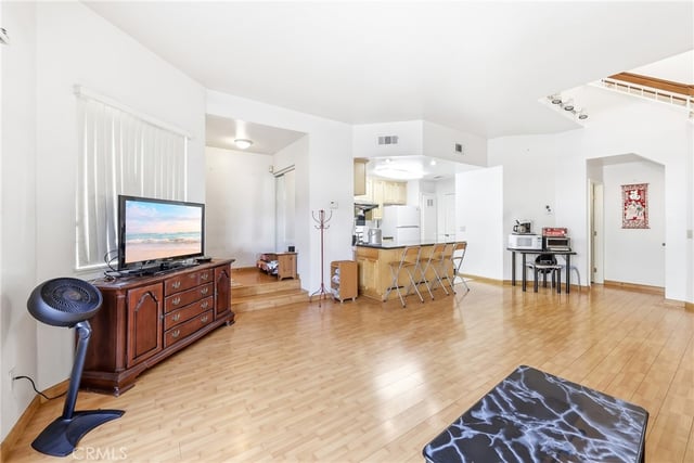 32 Brownfield Lane, Pomona, CA 91766 — photo 3 of 30
