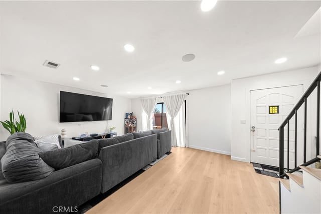 2729 Central Avenue H, El Monte, CA 91733 — photo 2 of 28