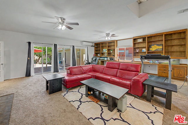 10530 Dolan Avenue, Downey, CA 90241 — photo 10 of 37
