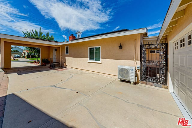 10530 Dolan Avenue, Downey, CA 90241 — photo 29 of 37