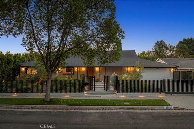 23501 Berdon Street, Woodland Hills, CA 91367 — photo 27 of 43