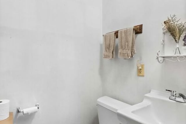 4040 Grand View Boulevard 60, Los Angeles, CA 90066 — photo 17 of 25