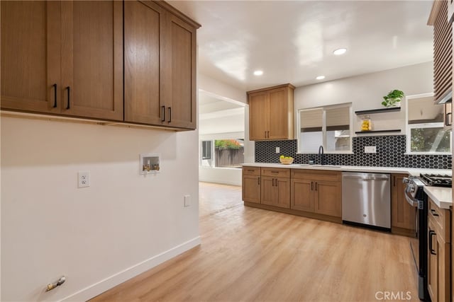 2280 San Francisco, Long Beach, CA 90806 — photo 16 of 38
