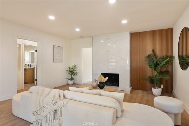 2280 San Francisco, Long Beach, CA 90806 — photo 6 of 38