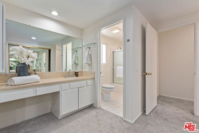 17253 Palisades Circle, Los Angeles, CA 90272 — photo 20 of 35