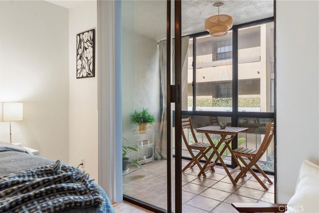 740 N Kings Road 208, Los Angeles, CA 90069 — photo 14 of 26