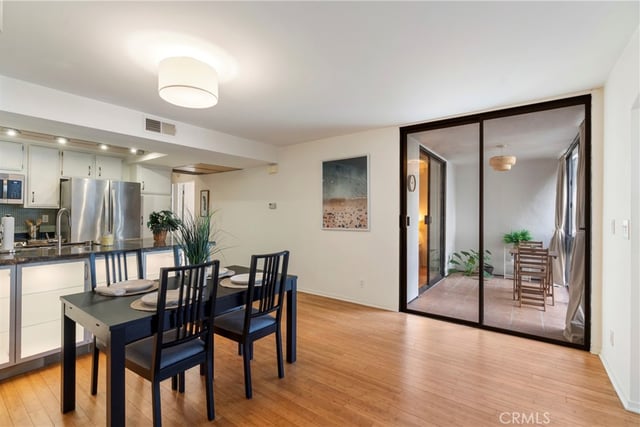740 N Kings Road 208, Los Angeles, CA 90069 — photo 3 of 26