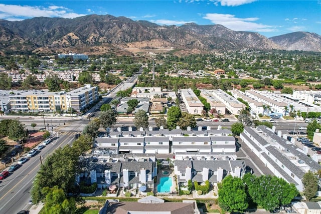 14380 Foothill Blvd 1, Los Angeles, CA 91342 — photo 15 of 19