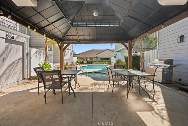 14380 Foothill Blvd 1, Los Angeles, CA 91342 — photo 17 of 19