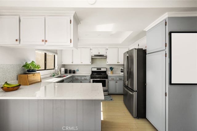 320 W 220th Unit 4, Carson, CA 90745 — photo 14 of 37