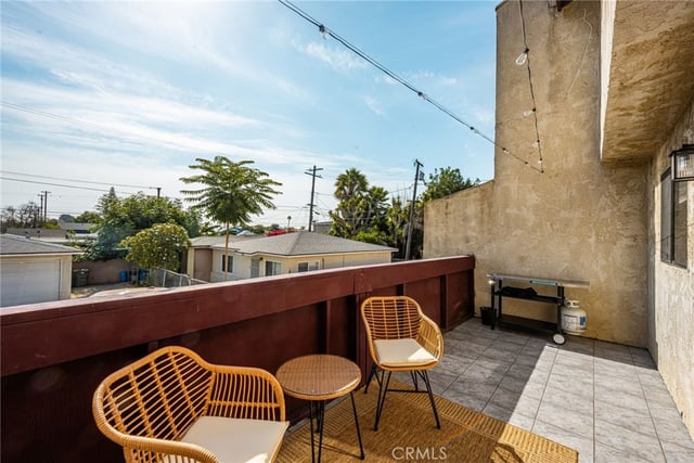 320 W 220th Unit 4, Carson, CA 90745 — photo 21 of 37