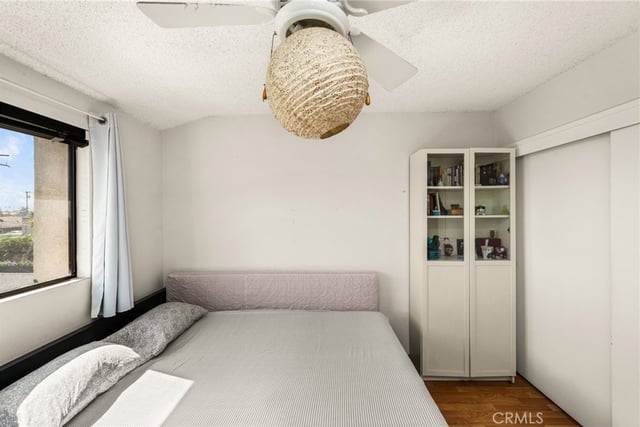 320 W 220th Unit 4, Carson, CA 90745 — photo 28 of 37