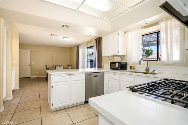 5389 Evergem Avenue, Palmdale, CA 93552 — photo 17 of 40