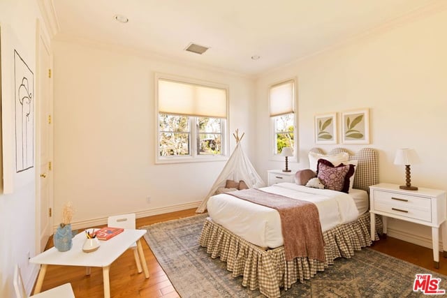 166 N Mccadden Place, Los Angeles, CA 90004 — photo 28 of 37