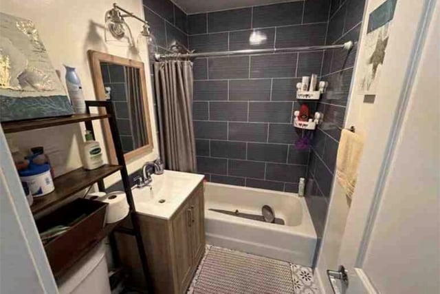 5103 W 131st Street, Hawthorne, CA 90250 — photo 17 of 18
