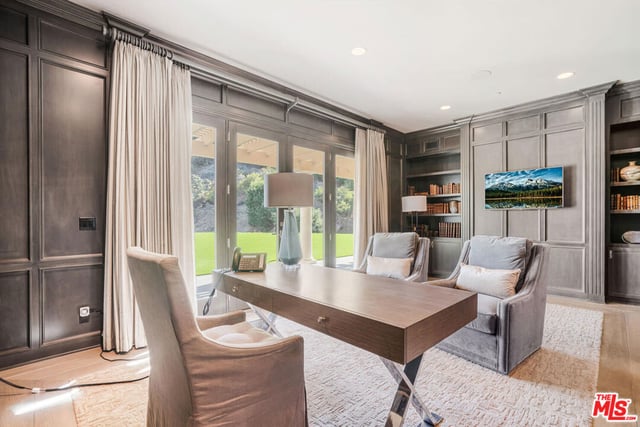 3063 W Stafford Road, Thousand Oaks, CA 91361 — photo 9 of 19