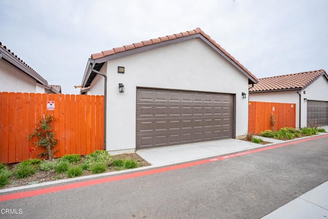 1135 W 2nd Street, Oxnard, CA 93030 — photo 33 of 34