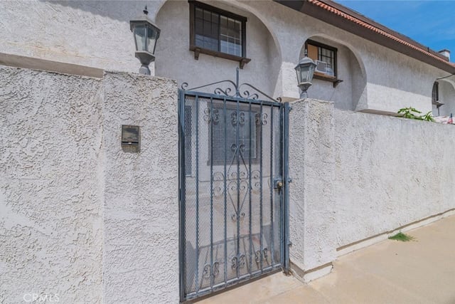 232 W Mission C, San Gabriel, CA 91776 — photo 4 of 17