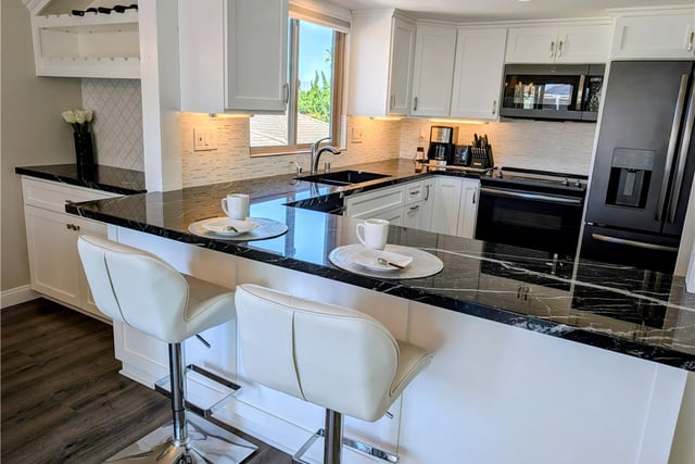 3554 Sunset, Oxnard, CA 93035 — photo 8 of 29