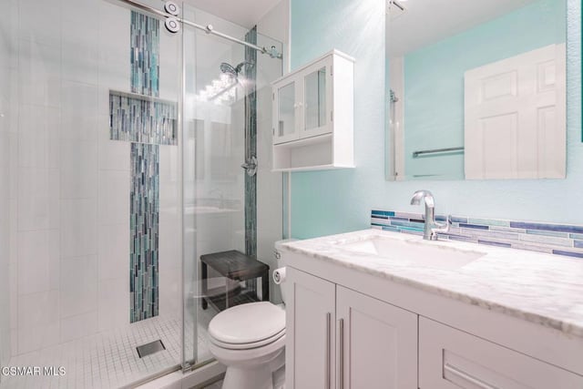 1043 Waltham Road E, Simi Valley, CA 93065 — photo 2 of 63