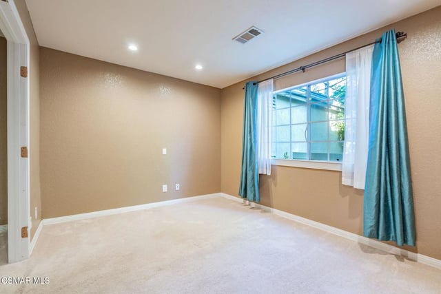 1043 Waltham Road E, Simi Valley, CA 93065 — photo 43 of 63