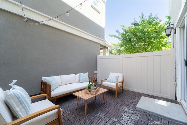 9110 Foster, Chatsworth, CA 91311 — photo 10 of 50