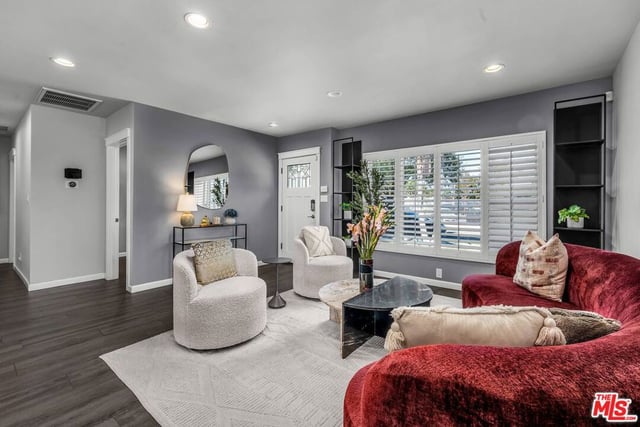 5437 Coolidge Avenue, Culver City, CA 90230 — photo 3 of 22