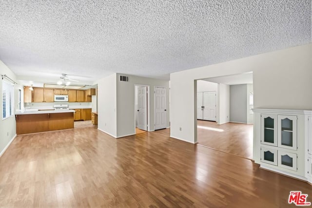 44138 Ruthron Avenue, Lancaster, CA 93536 — photo 12 of 43