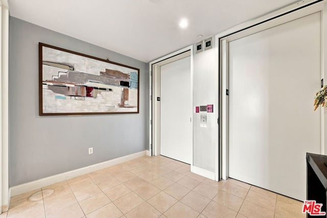 10800 Wilshire Boulevard 403, Los Angeles, CA 90024 — photo 8 of 58