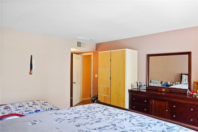 14239 Sherman Way 3, Van Nuys, CA 91405 — photo 17 of 34