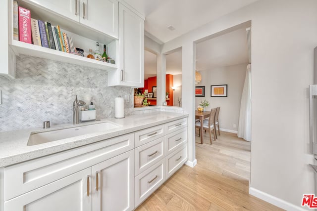 8207 Summertime Lane, Culver City, CA 90230 — photo 15 of 31