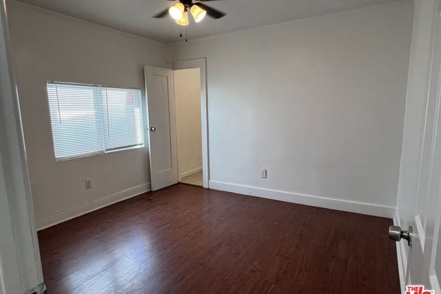 6055 7th Avenue, Los Angeles, CA 90043 — photo 7 of 21