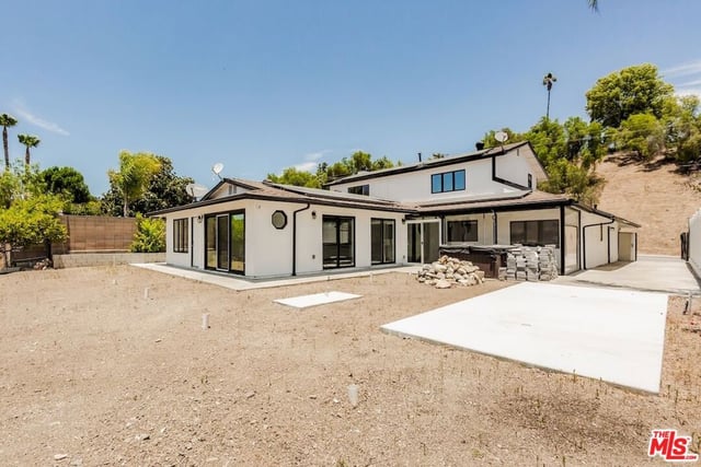 5703 Parkmor Road, Calabasas, CA 91302 — photo 33 of 50