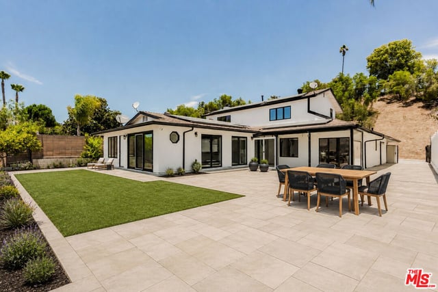 5703 Parkmor Road, Calabasas, CA 91302 — photo 47 of 50