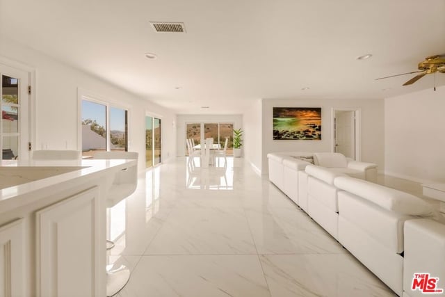 5703 Parkmor Road, Calabasas, CA 91302 — photo 5 of 50