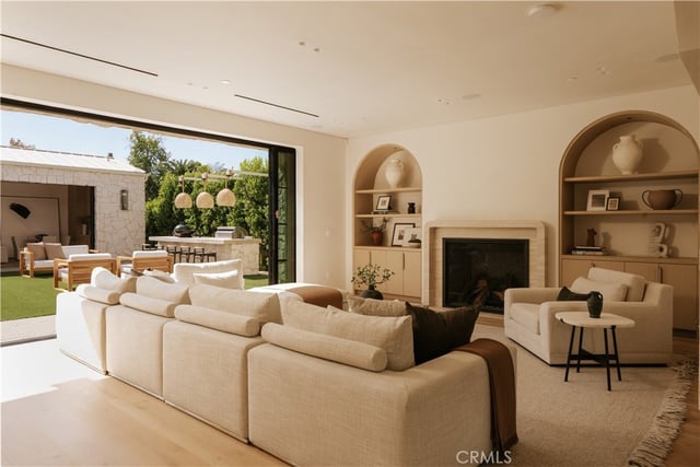 5005 Rubio Avenue, Encino, CA 91436 — photo 9 of 46