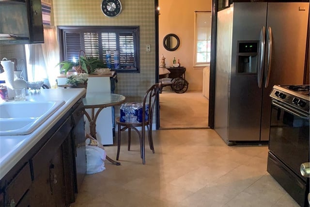 8657 Morehart, Sun Valley, CA 91352 — photo 3 of 8